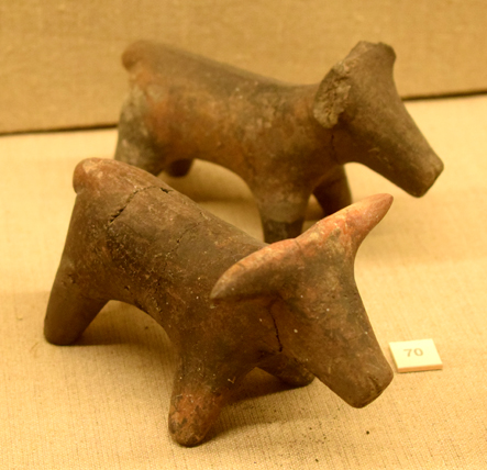 Figurki byków, Thera