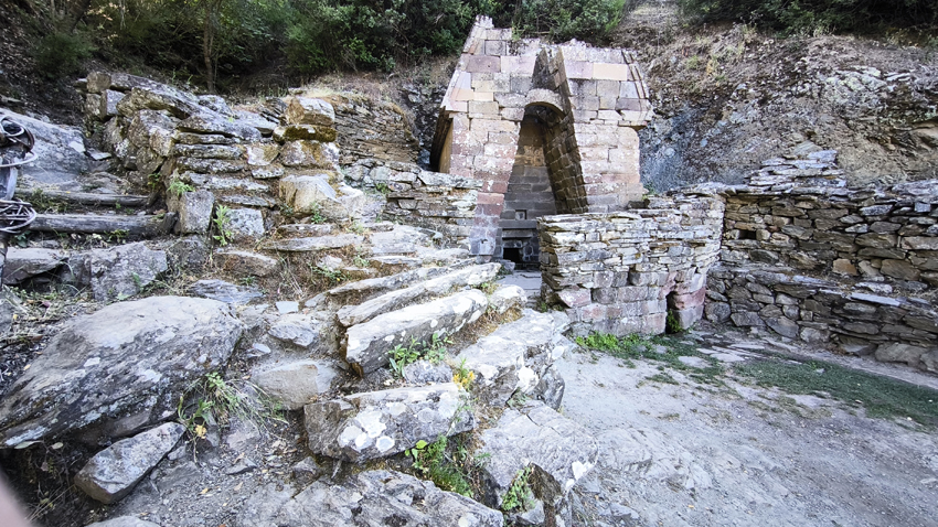 Su Tempiesu - świątynia