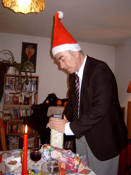 W �rodku w tym pude�ku jest Johnny Walker Black Label...