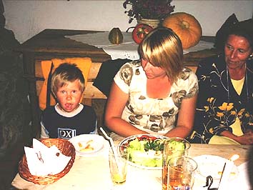 Szymek, Dominika i Lidka, 1 wrze�nia 2004