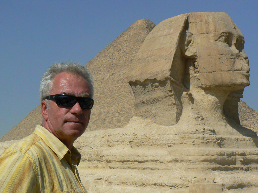 Zagadka Sfinksa (to ten po prawej...)